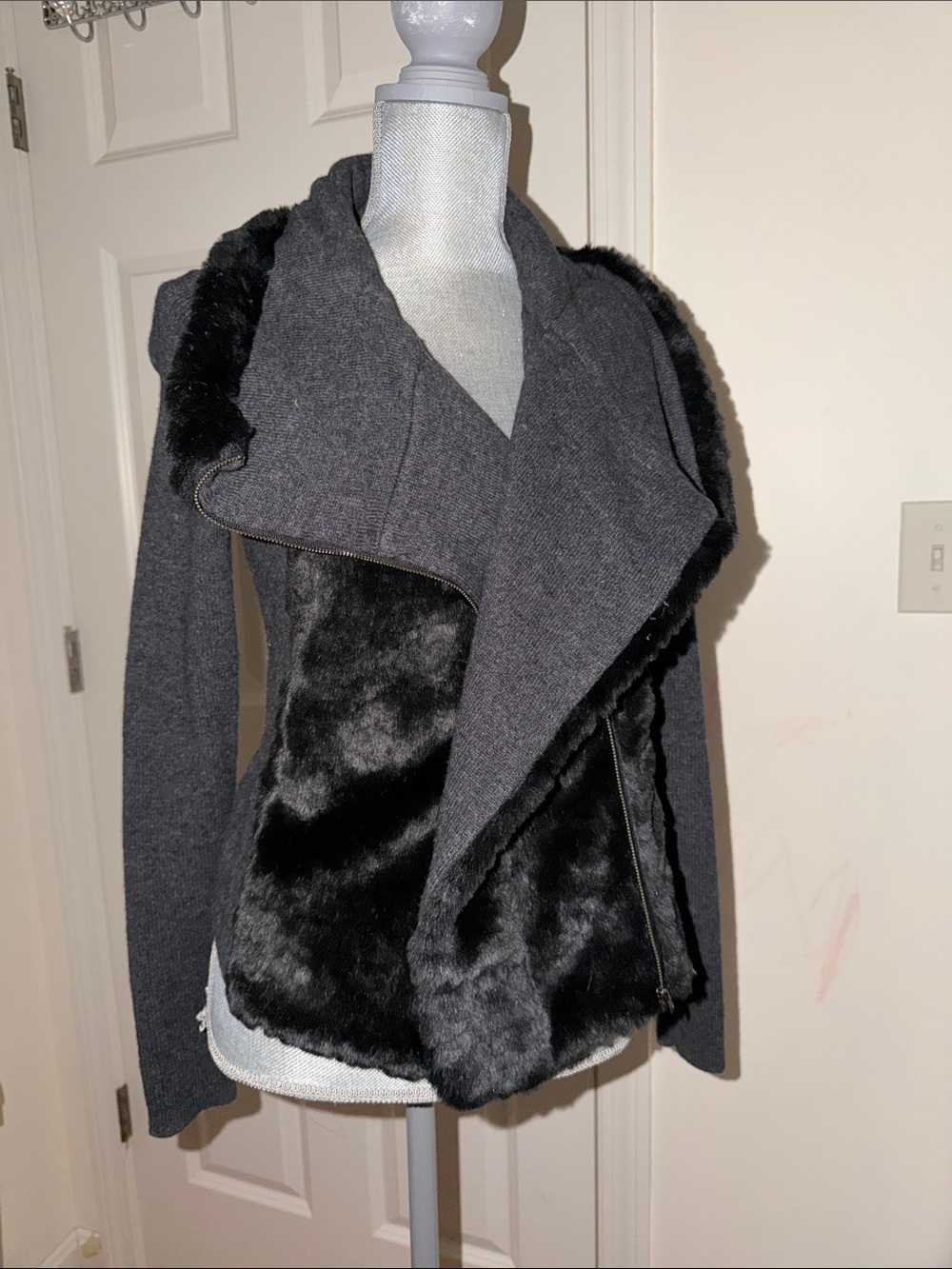 Loft Women’s Charcoal Gray Faux Fur Trim Asymmetrical Jacket